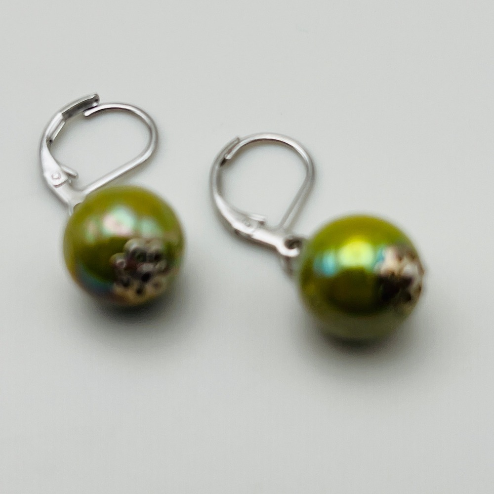 Green Iridescent Faux‎ Pearl Drop Earrings Silver Tone Leverback Flower Cap Boho